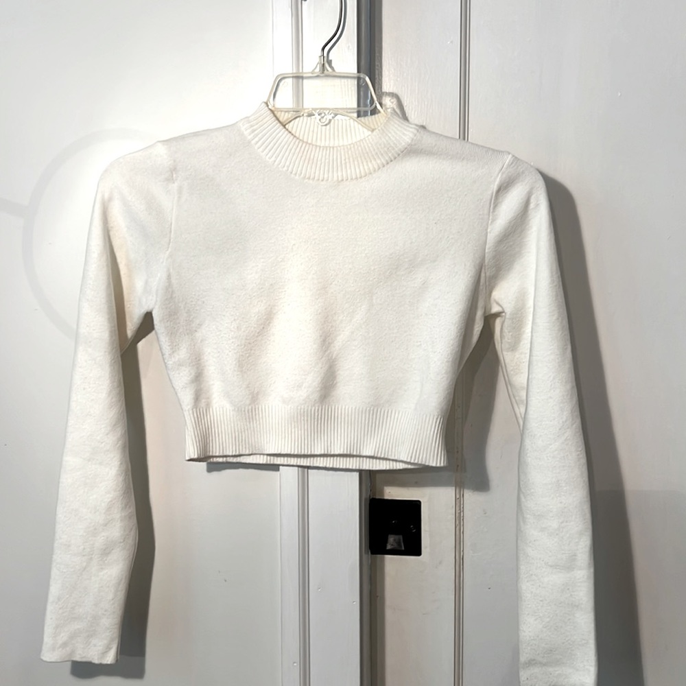 Cropped sweater